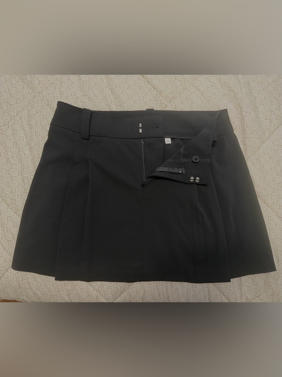 Sunday Best Dresses & Skirts - Aritzia Sunday Best Black Wide Waistband Skirt Size 4